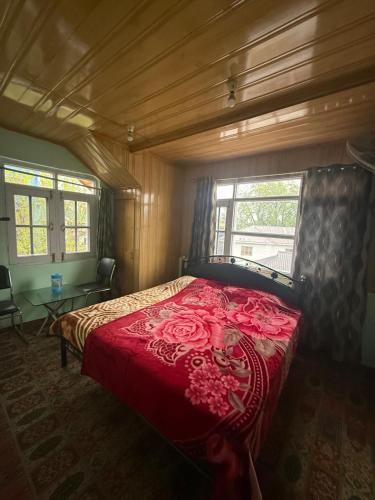 Shahdaar inn Shahdaar inn