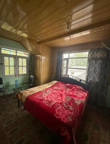 Shahdaar inn Shahdaar inn