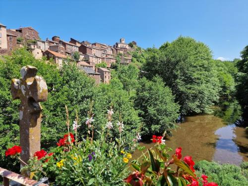 Vaatamisväärsus lähikonnas, La Loubière - le gîte au cœur de la nature (La Loubiere - le gite au cœur de la nature) in Saint-Sernin-sur-Rance