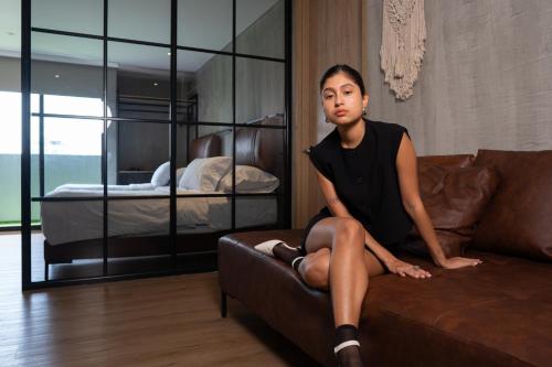 Two-Bedroom Deluxe Apartment image 2
