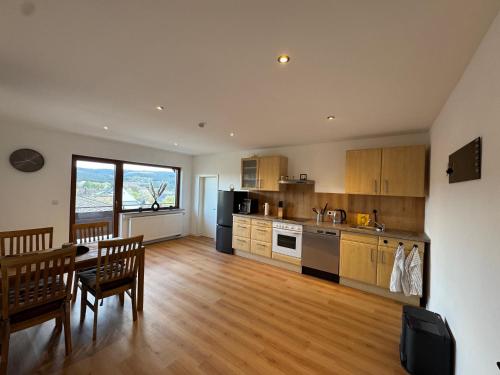 köök, Ferienwohnung am sonnigen Südhang (Ferienwohnung am sonnigen Sudhang) in Bescheid