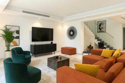 Massive LuxXo Family & Friends House with Terraces, Private Parking, Pool & Quick Access to Dubai Mall, Dubai (Foto 6)