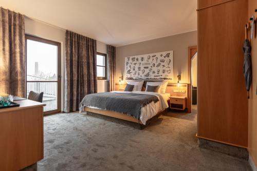 Book the Suite Suite