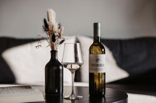 Wohnen beim Wein Tschermonegg Wohnen beim Wein Tschermonegg