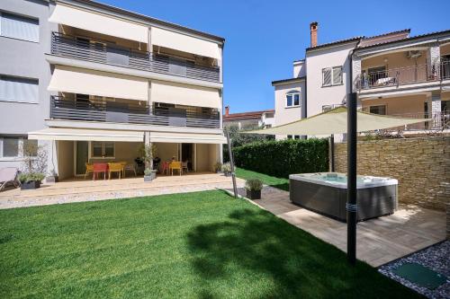 Apartment Martello Forest View, Poreč (Parenzo)
