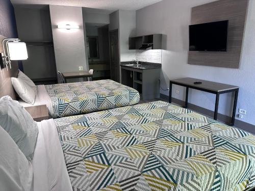 Studio Suites Extended Stay Chattanooga - image 3