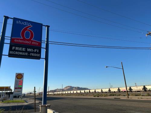 Studio 6  Mojave, CA - Airport in Mojave
