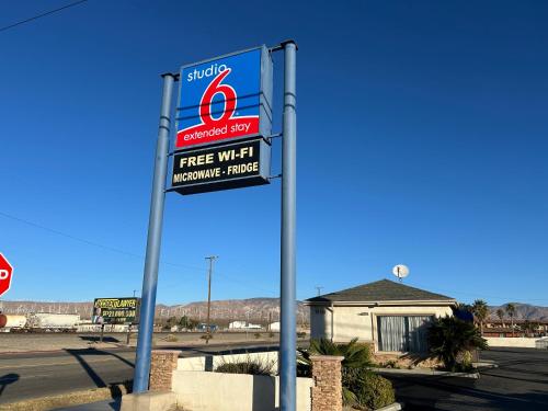 Studio 6  Mojave, CA - Airport in Mojave