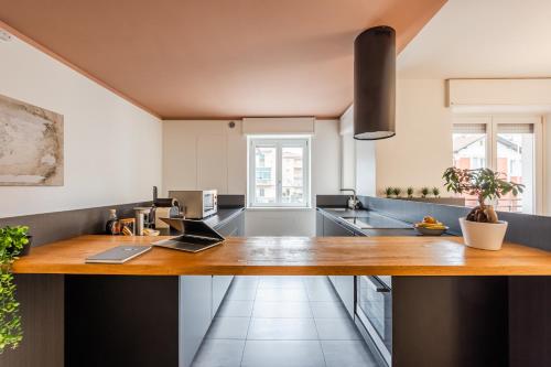 Infinity Suite Verona free parking, Verona