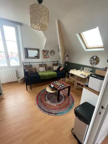 Un cocon au Presbytère avec place de parking voiture gratuite (Un cocon au Presbytere avec place de parking voiture gratuite) in La Grace De Dieu