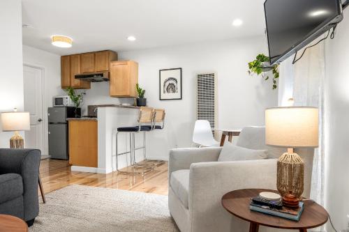Queen Suite