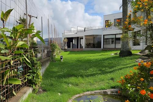 Casa Campestre, Ubicación Central, Манисалес