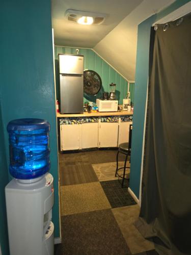 Facilities, Grateful Hemphill B in Collier Heights