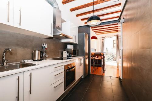La Rambla - Catalonia Square Apt 4BD-2BTH, Barcelona (Foto 10)