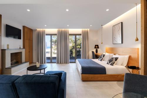 Mythical Coast Wellness Retreat near Mytilene International Airport