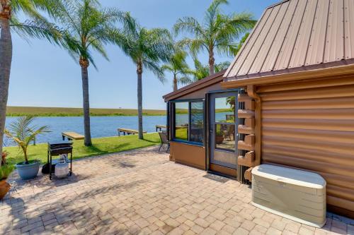 Boat, Fish and Swim Lakefront Cabin in Okeechobee!