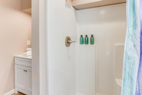 Decks and Boat Dock The View on Lay Lake!