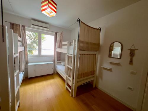 Single Bed in 4-Bed Dormitory Room image 6