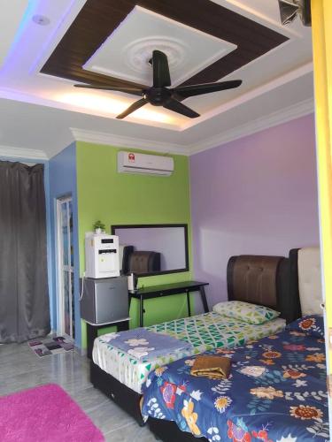 Airport Riverside Roomstay & Homestay in Pantai Cahaya Bulan (PCB)