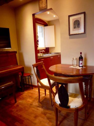 Santi apartment in the heart of Turin, Turín (fotografie 6)