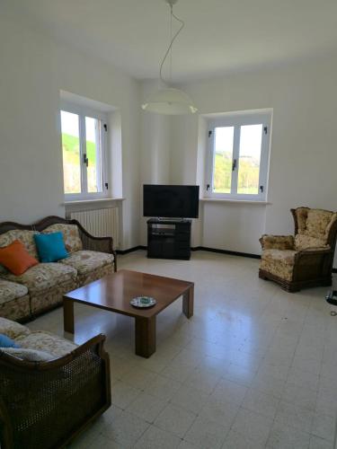 Three-Bedroom Standard Apartment