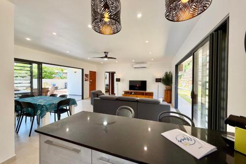 Villa Moea private pool confort & serenity in Pirae - AC- Wifi - 3 bdr in Pirae