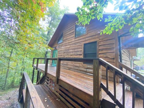The Treehouse at the Rustic Retreat - image 14