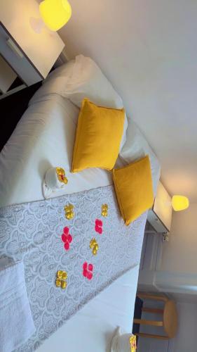 WW Hostel & Suites - main image