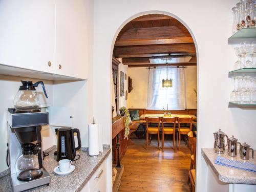 Winery retreat with wine tasting & entertainment