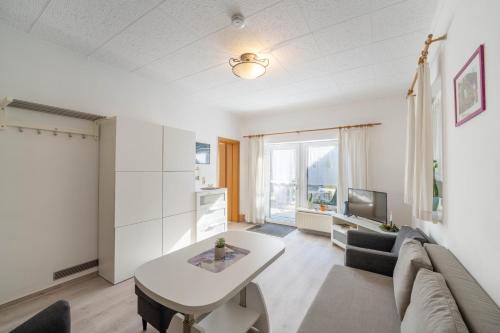 Ferienwohnungen Behling am Schufutsberg in โชริน