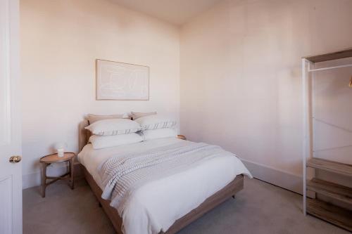 Georgian built Battery Point cottage