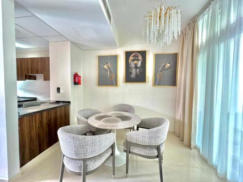 3 BR Fully Furnished with BBQ Griller, Dubai (photo 3)