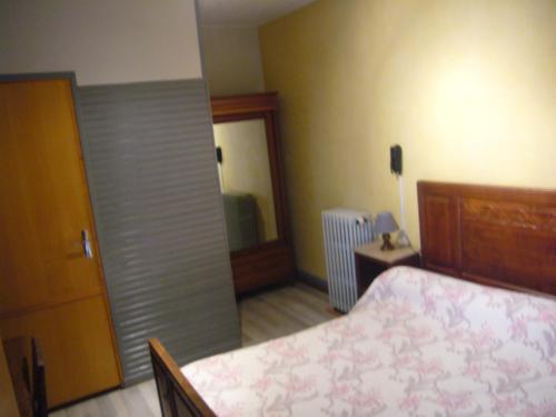 Double Room with Shared Toilet