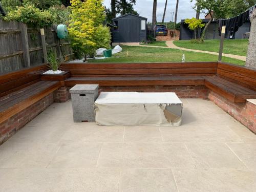 Kert, Luxury and Style - The Garden Room in Winslow