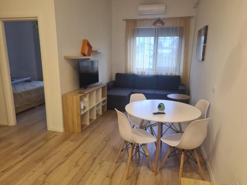 บริการและสิ่งอำนวยความสะดวก, Central EvaApartments2 in บาเกา