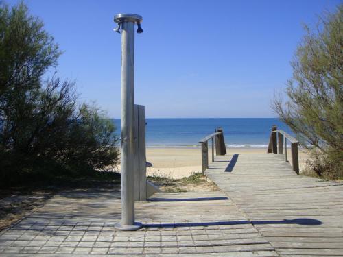 Life Apartments Costa Ballena - image 4