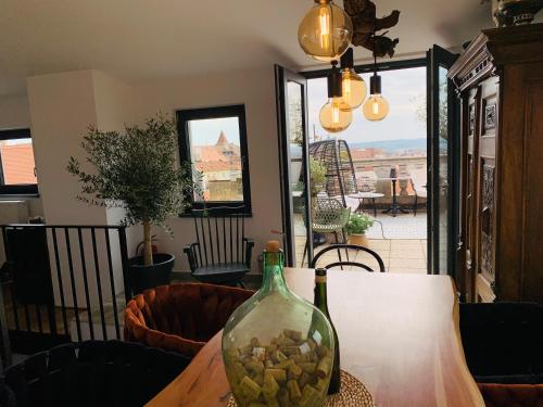 Boutique Apartments U Rolanda, Mikulášské náměstí (Boutique Apartments U Rolanda, Mikulasske namesti) in Znojmo