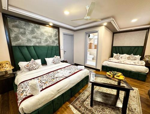 Shahi Group of Hotels Srinagar Pahalgam Shahi Group of Hotels Srinagar Pahalgam