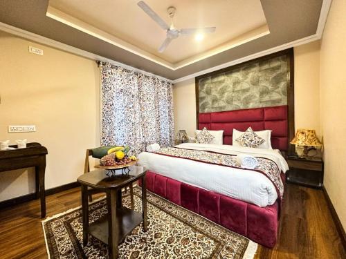 Shahi Group of Hotels Srinagar Pahalgam Shahi Group of Hotels Srinagar Pahalgam