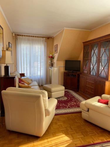 Appartement 3 pièces (Appartement 3 pieces) in Marly-le-Roi