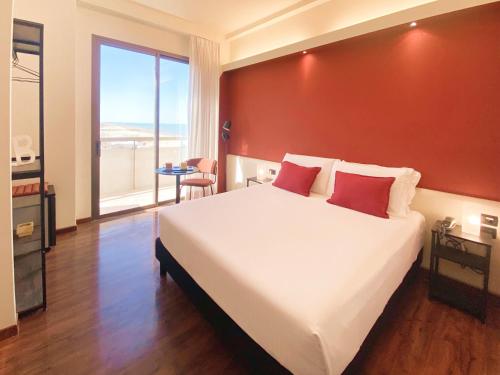 Queen Room with Balcony