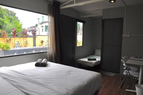 GRAYHAUS Spacious Bungalow & Garden Villa - SS3 Petaling Jaya, near Sunway - Stay Only NO EVENTS GRAYHAUS Spacious Bungalow & Garden Villa - SS3 Petaling Jaya, near Sunway - Stay Only NO EVENTS