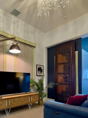 The Shopfront Home in Alphington