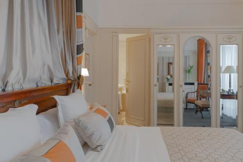 Hôtel Napoleon Paris - image 14