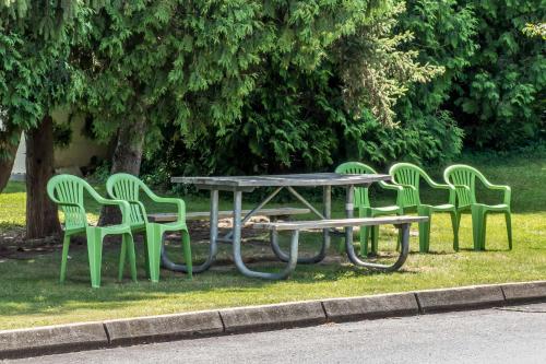 Quality Inn Bedford - image 7