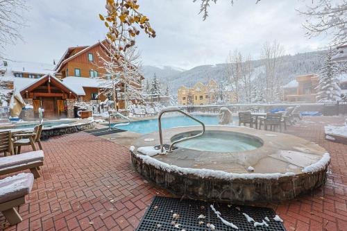 Black Bear 2 Bed 2 Bath BBCS