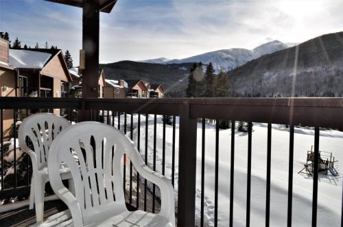 Blue River Condos 3 Bed 2 Bath BRLR in Blue River, USA