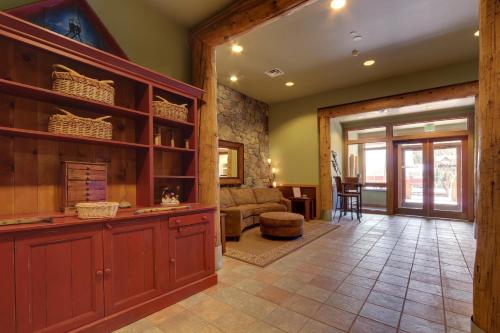 Arapahoe Lodge ALJD - image 30