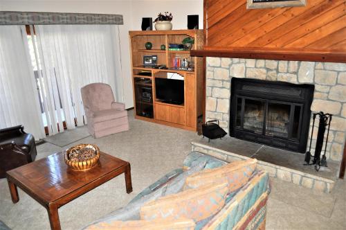 Buffalo Ridge 2 Bedroom 1 Lofts BRBF in Silverthorne, USA