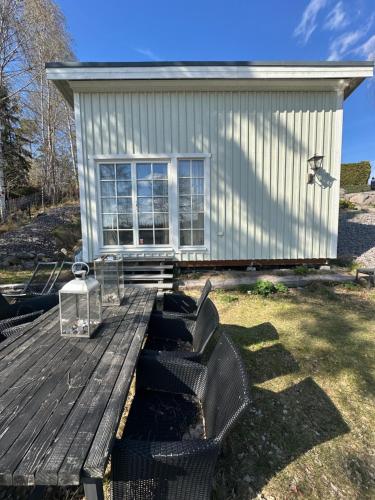 Little house by the beach in Norrkoping